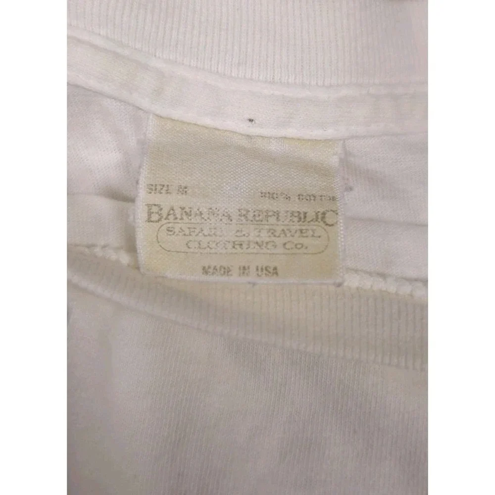 Banana Republic Medium Vintage 80s Pocket T White Shirt Lizard Map Outdoors USA